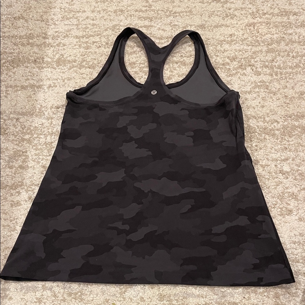 Lululemon Cool Racerback II *Nulu
Heritage 365 Camo Deep Coal Multi Size 10 - Picture 3 of 8